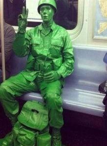 吃瓜哥奇葩照片,这画风太独特了！