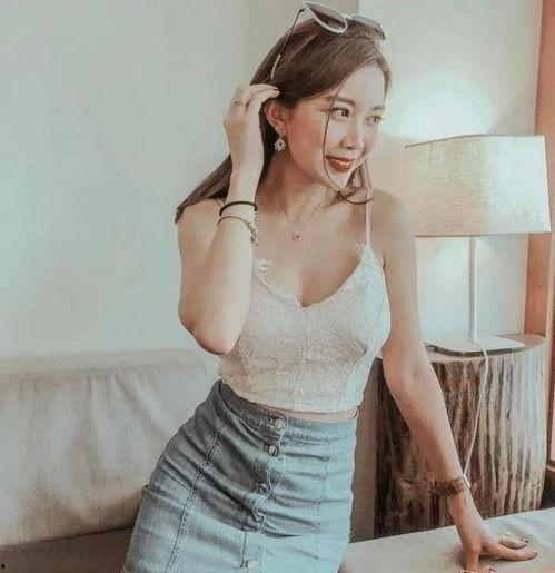 吃瓜包臀裙兰州,一袭包臀裙演绎时尚与地域魅力