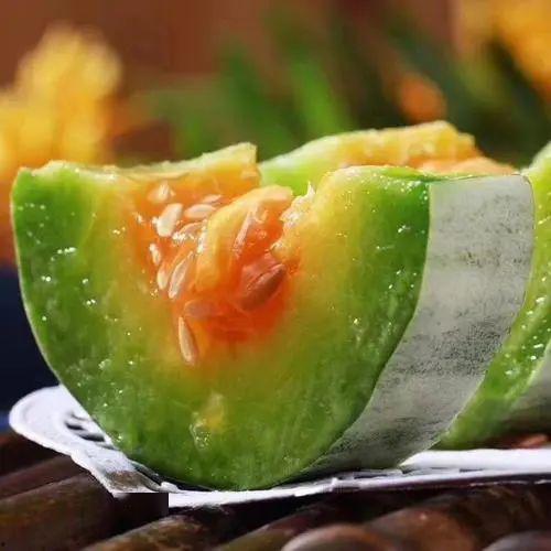 上班族吃瓜,吃瓜解压，轻松应对职场压力  第3张