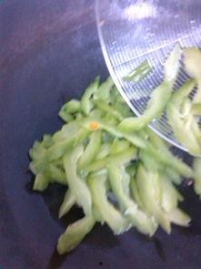 沙土凉瓜的吃,夏日消暑佳品，清热解毒的天然良药  第2张