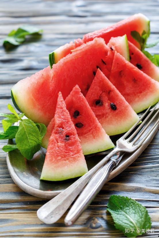 晚上吃的瓜可以减肥吗,揭秘夜间饮食减肥新方法  第2张